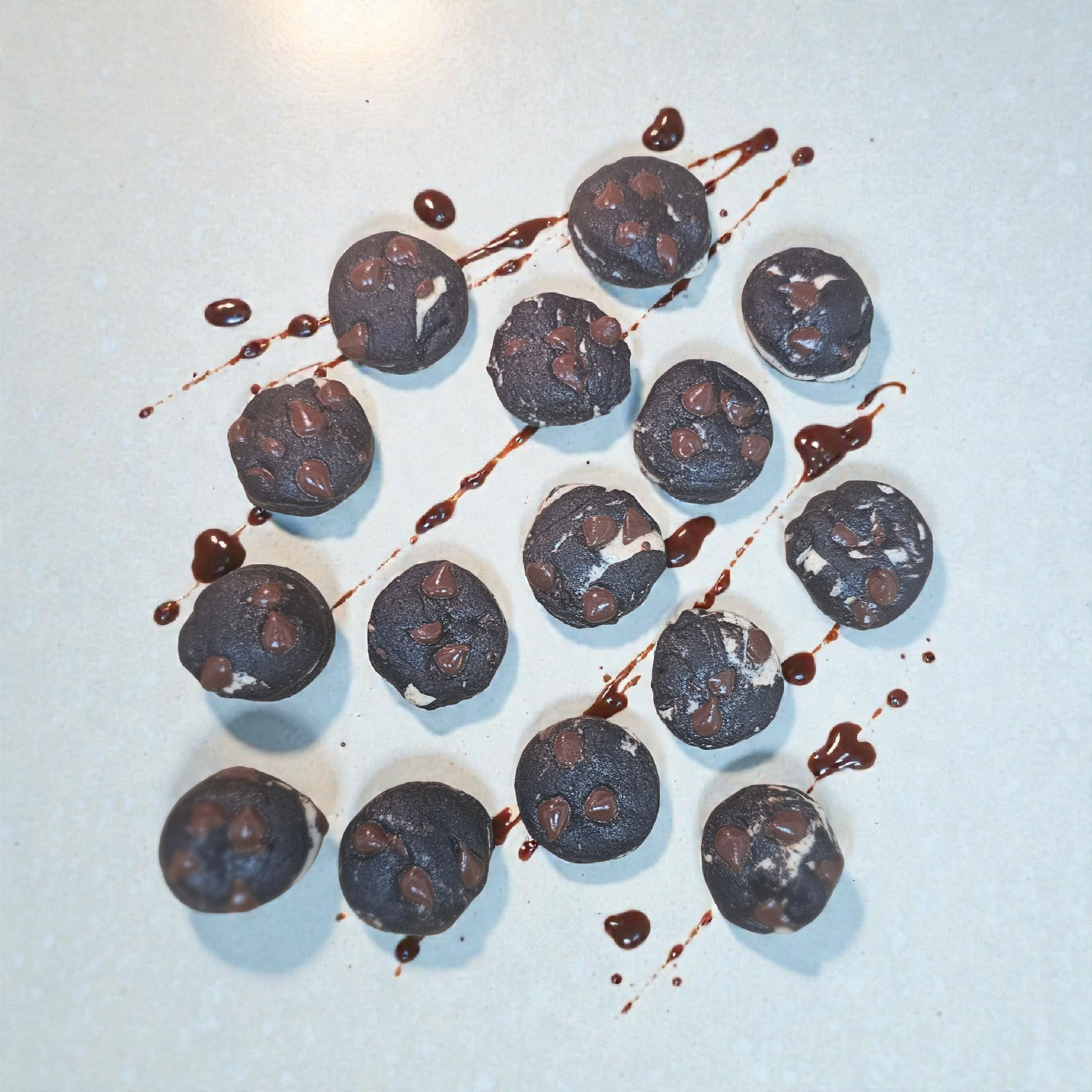 Happy Munchiez(Marshmallow Filled Soft Healthy Black Cocoa Cookie)
